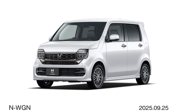 エクステリア フロント7：3  CUSTOM L・ターボ（プラチナホワイト・パール）