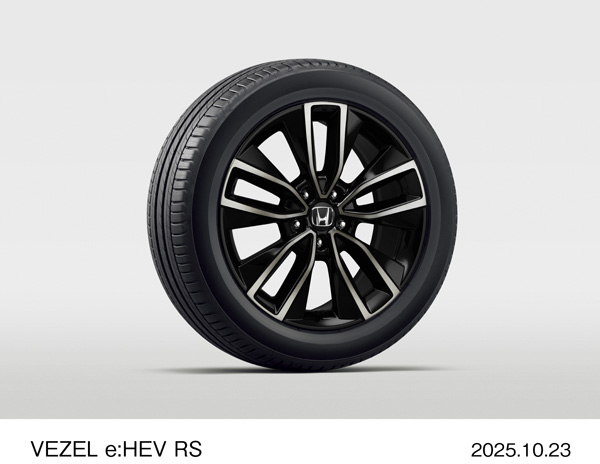 18インチアルミホイール　（ベルリナブラック＋ダーク切削クリア）