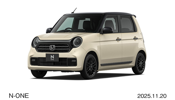 Premium Tourer　フロント7:3 エクステリア　（プレミアムアイボリー・パールII×ブラック）