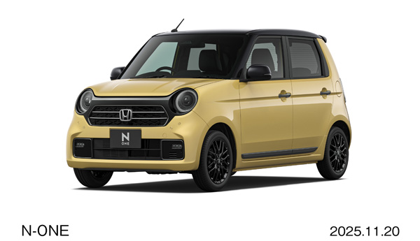 Premium Tourer　フロント7:3 エクステリア　（オータムイエロー・パール×ブラック）