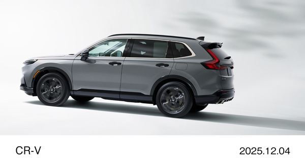 CR-V e:HEV RS BLACK EDITION　走行イメージ　サイド