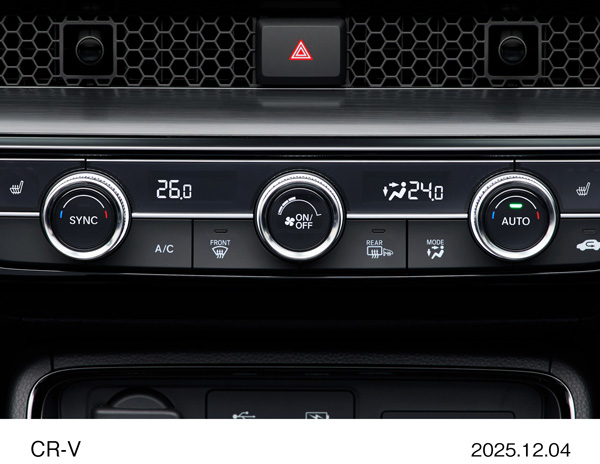CR-V e:HEV RS BLACK EDITION　インテリジェント・デュアル・フルオートエアコンディショナー