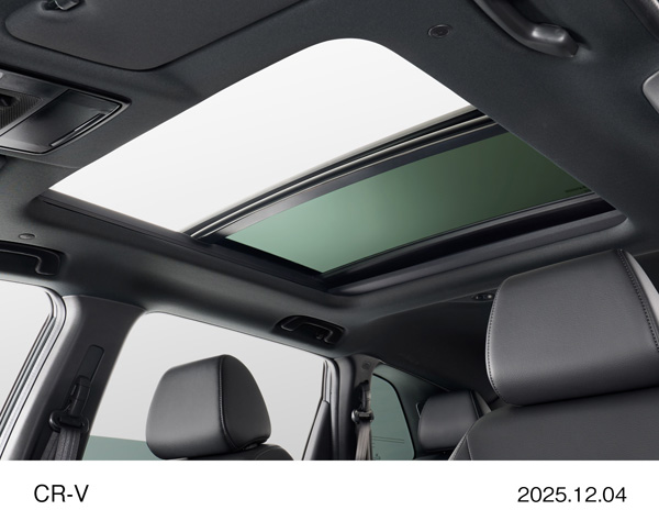 CR-V e:HEV RS BLACK EDITION　電動パノラミックサンルーフ