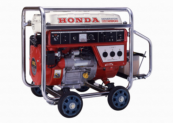 ホンダ 発電機 E1200 40年以上前のレトロな 発電機 エンジン実動 発電