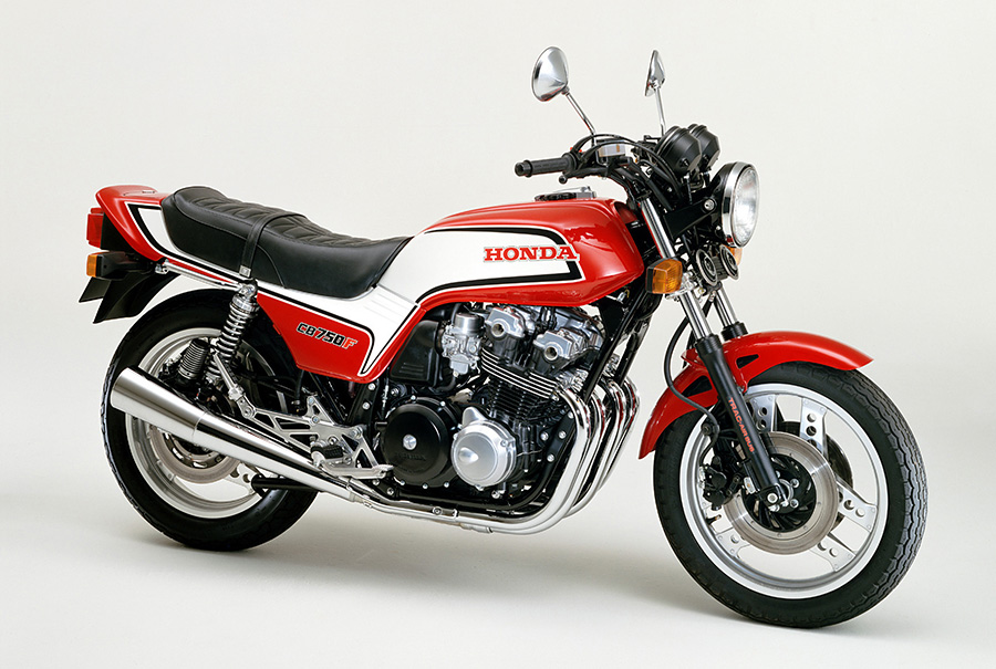 Honda | 大型二輪スポーツ車「ホンダCB750F」乗り心地と操縦性能をより