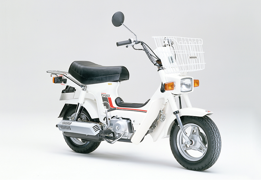 Honda | ファミリーバイク「ホンダ・シャリイ50/70」の燃費と出力を