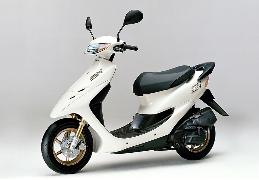 Honda | 50ccスクーター「ライブ Dio ZX」と「ライブ Dio・S」に盗難 