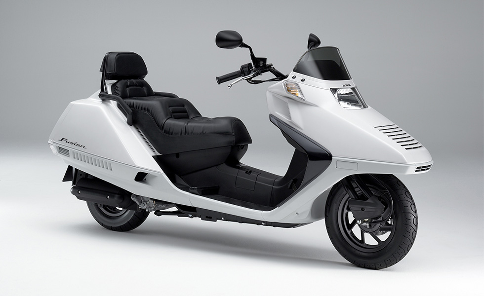 Honda | ロングセラーの250ccスクーター「フュージョン」をマイナー ...