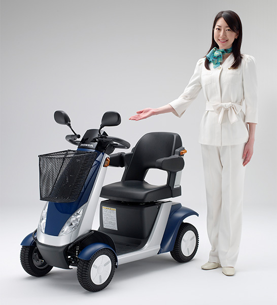 Honda | 電動カート「モンパル」のカラーリングを一部変更し発売