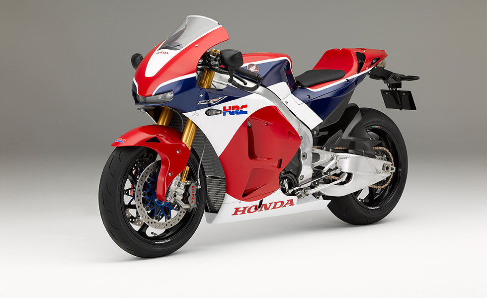 Honda | Honda MotoGP参戦マシン「RC213V」を一般公道で走行可能な 