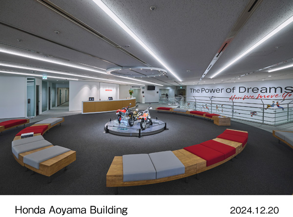 Honda青山ビル 2Fロビー