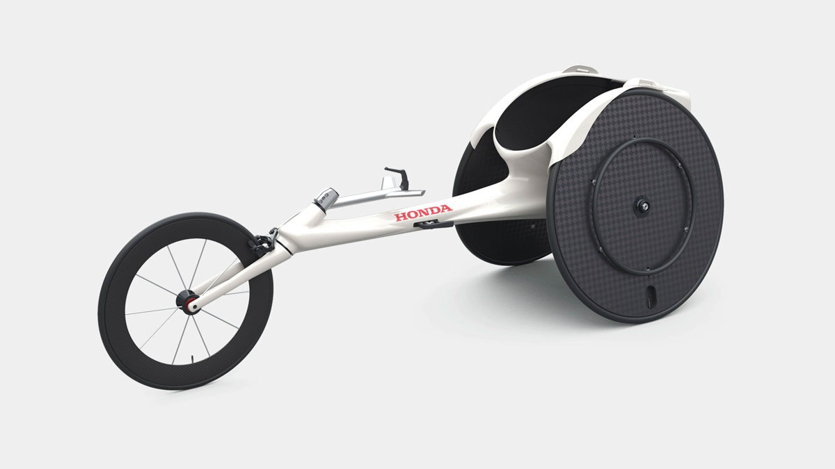 フルカーボン陸上競技用車いすレーサー翔〈KAKERU〉｜テクノロジー｜Honda公式サイト