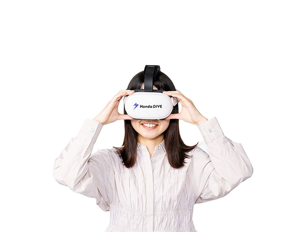 体験イメージ（VRゴーグル装着）