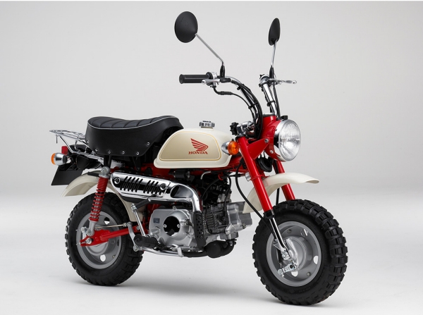50ccのレジャーモデル「モンキー」をフルモデルチェンジし発売 | Honda 