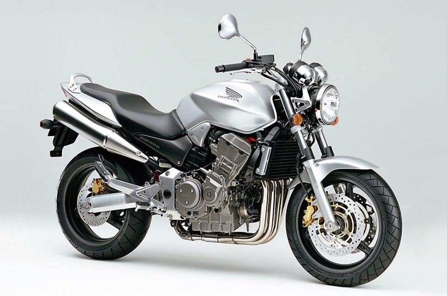 Honda | 高性能な大型ネイキッドロードスポーツバイク「CB900