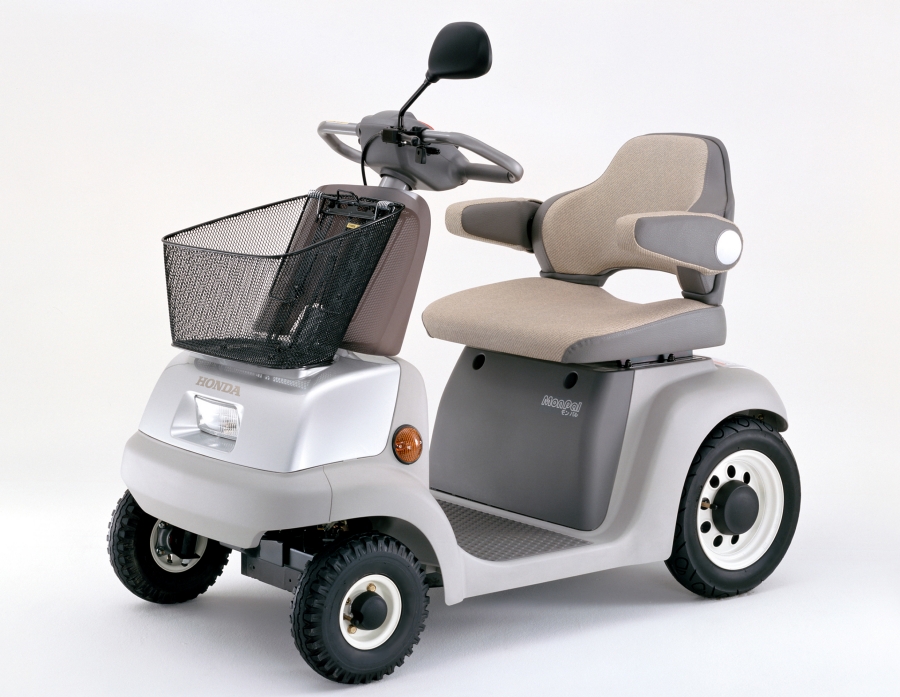 Honda | 電動四輪車いす「モンパル ML100」を一部改良し発売