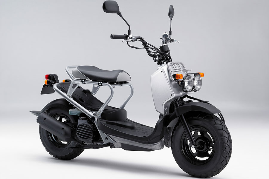 Honda | 遊び心にあふれたデザインのネイキッドスクーター「ZOOMER」と ...