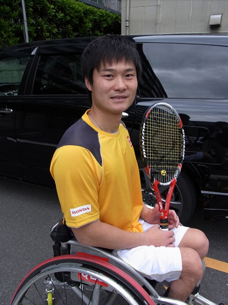 プロ車いすテニスプレーヤー国枝慎吾選手