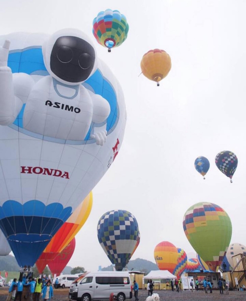 「2015熱気球ホンダグランプリ」の様子