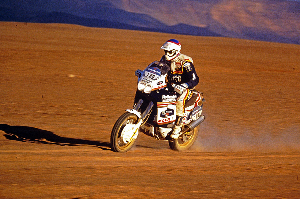 1989 Paris-Dakar winning NXR750 ridden by Gilles Lalay 1989 marked Honda’s fourth consecutive victory in the motorcycle division