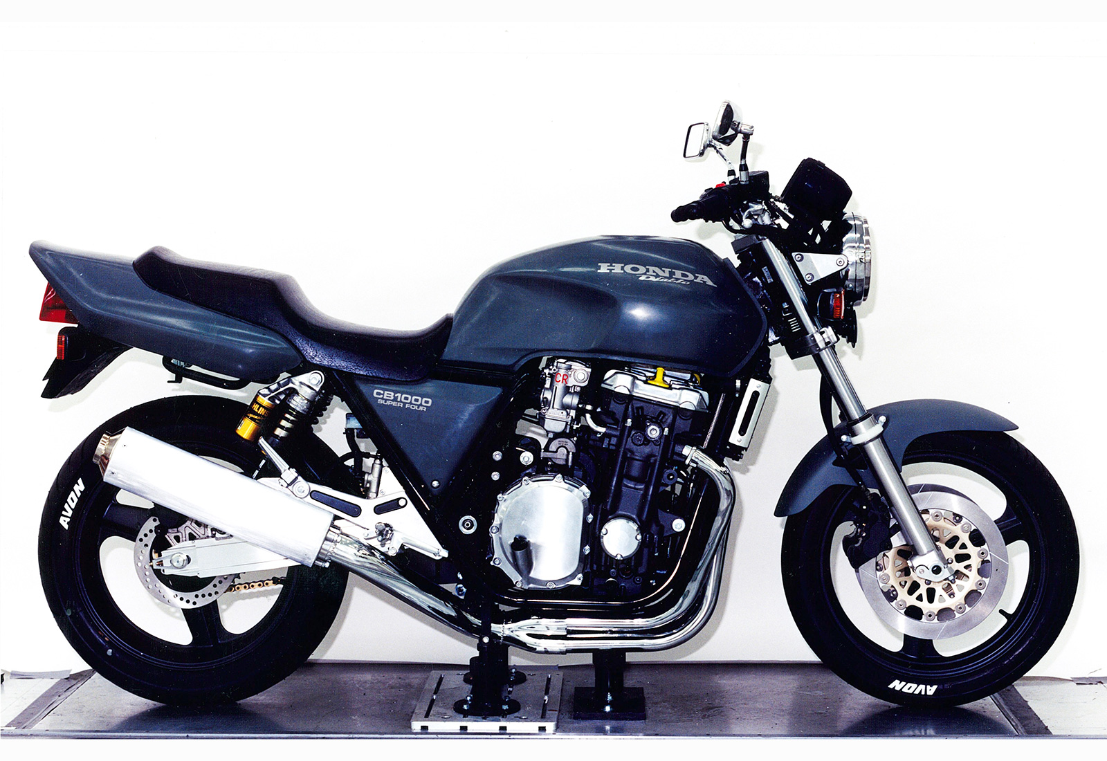 CB1000 SUPER FOUR image clay model produced with design precedence