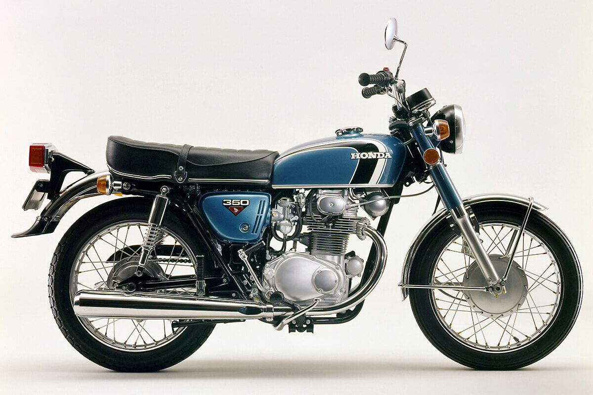 March 1972 Dream CB350 Export and Dream CB350 Senior (Japanese model).