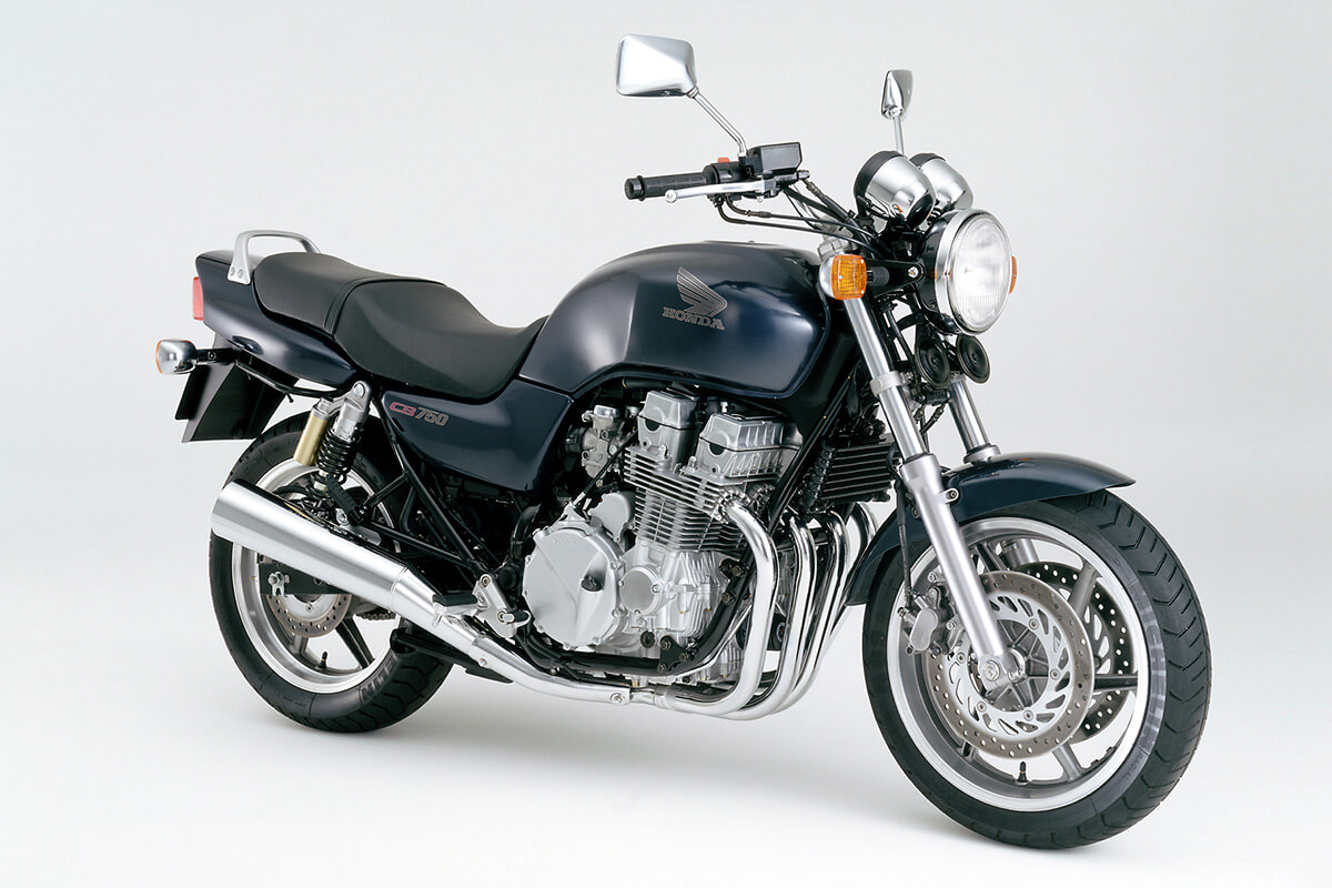 Evolution of Honda’s 750 cc Models up to the Last Air-cooled 750