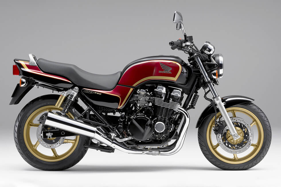 December 2006 CB750 In addition to the new livery options, gold-colored front and rear wheels were adopted to create a sense of quality.