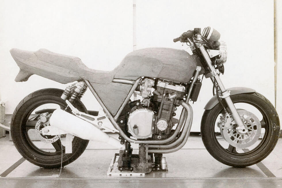 Early clay model of the CB1000 SUPER FOUR