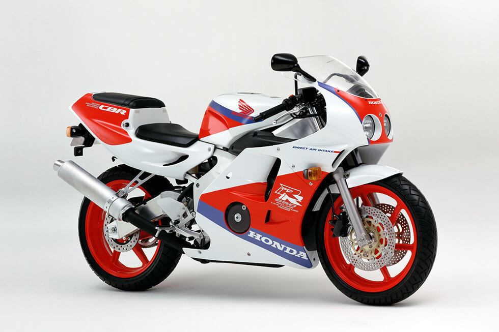 1990 CBR250RR Completely revamped, name changed to CBR250RR.