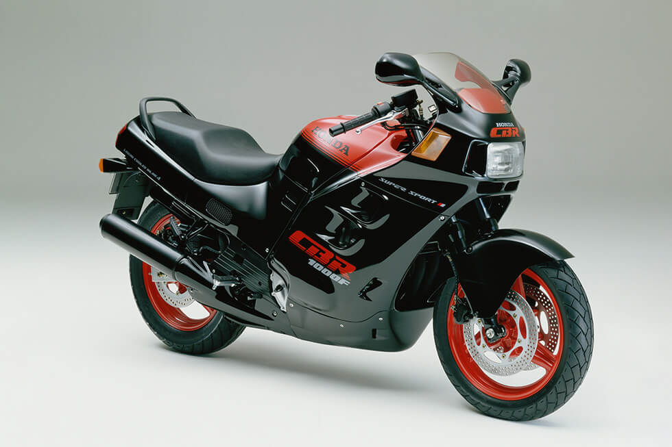 1987 CBR1000F (Export model)