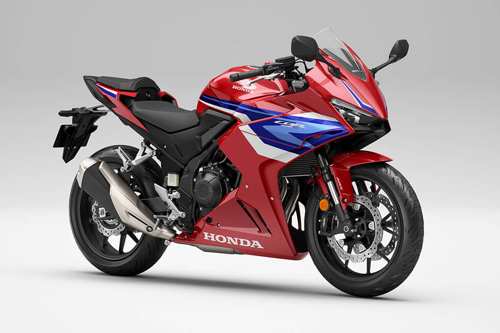 March 2024 CBR400R Exterior redesigned in 2024. Newly equipped with Honda Selectable Torque Control to enhance safety on wet roads. 