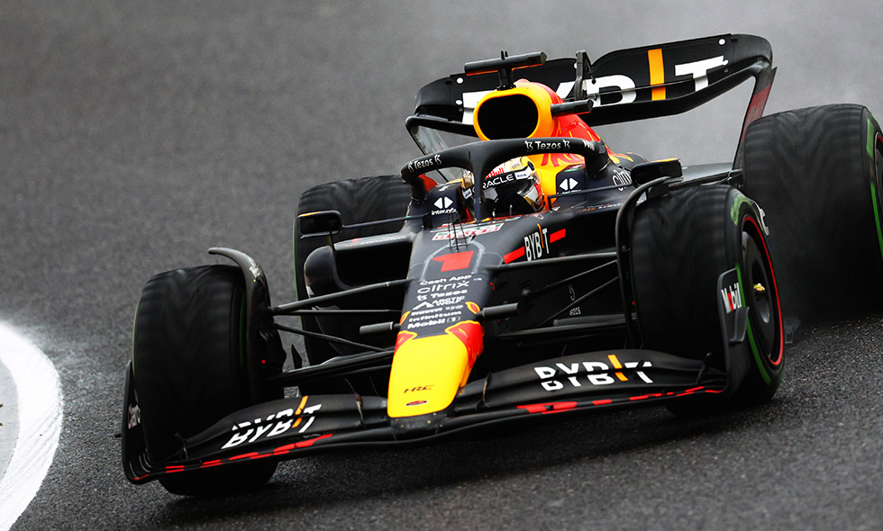 >Red Bull RB18 (2022 season)