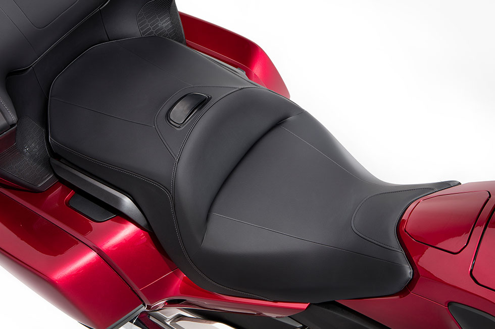 Gold Wing Tour seat (North American model)