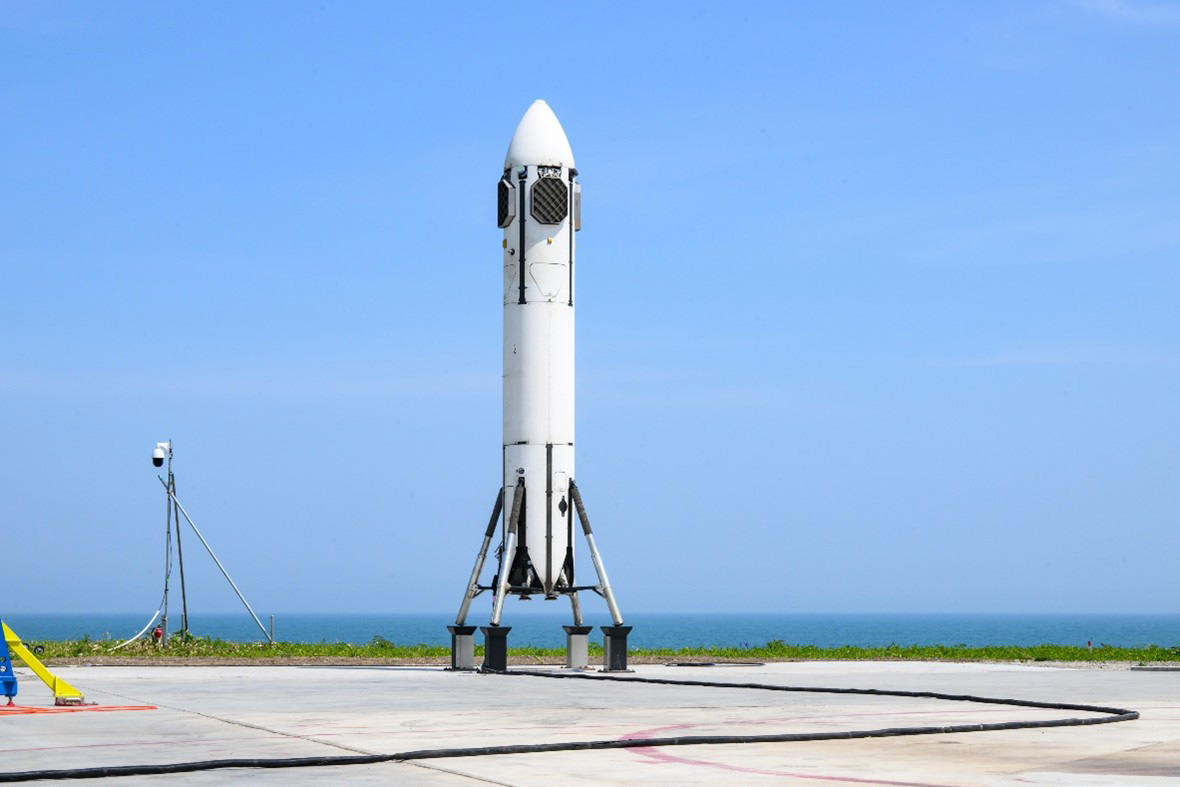 Sustainable Rocket: The Reusable Rocket