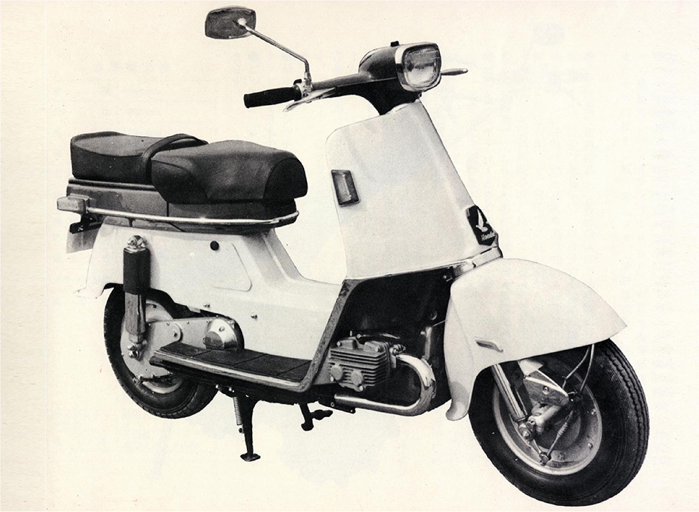 Juno M80, Honda’s first motorcycle equipped with the HRD automatic transmission.