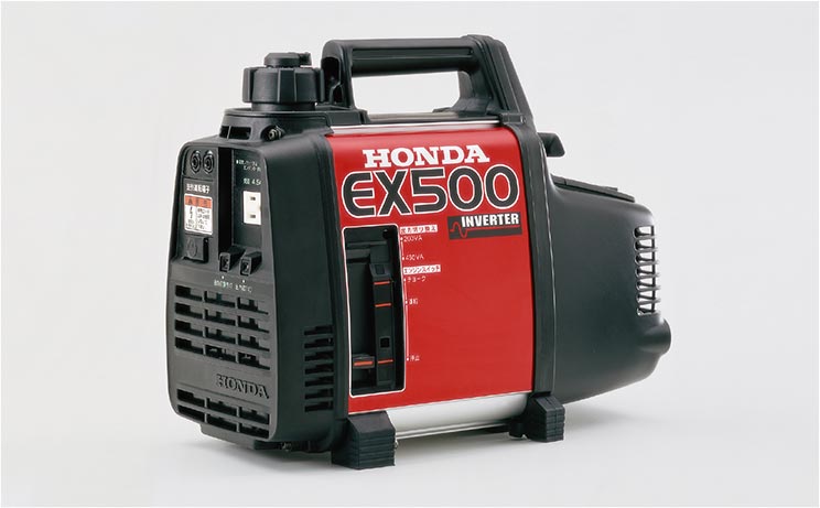 The EX500, which solved the EX300’s problems and realized a sine wave equivalent to a commercial power source.