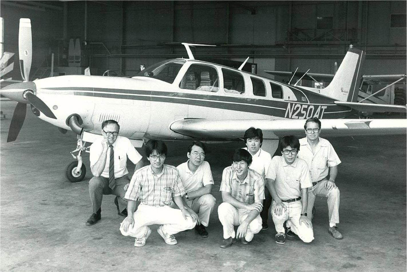 Honda designed and built the tail and main wings of an existing propeller-driven aircraft, and took on the challenge of flight testing.