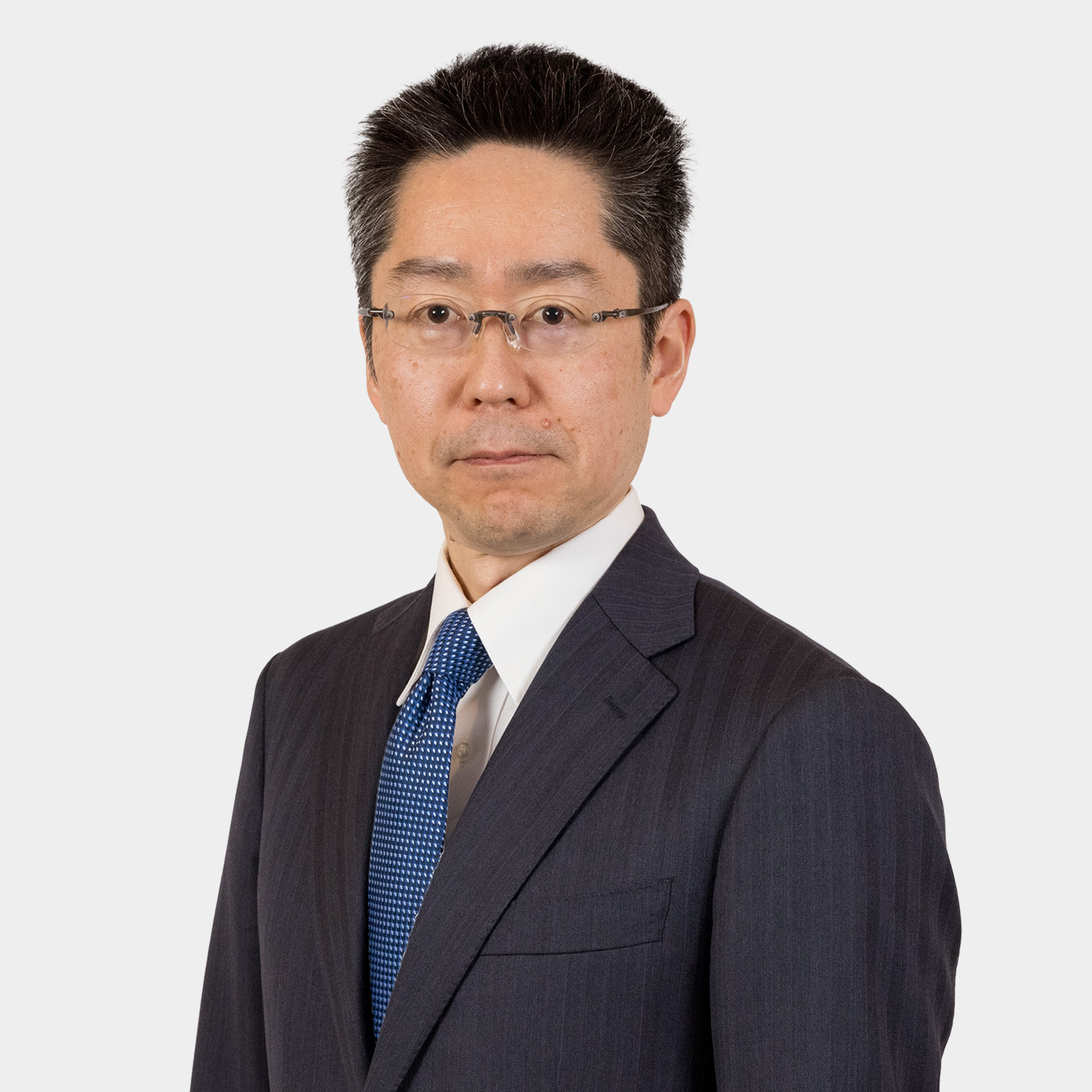 Toshihiro Akiwa Executive Officer