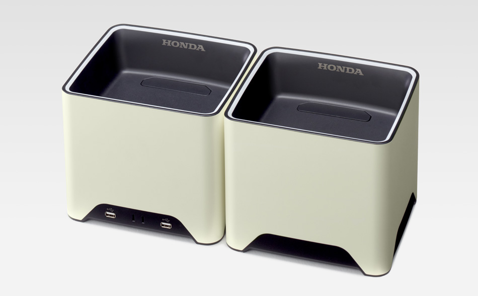 Honda Mobile Power Pack Charge & Supply - Expandable Concept