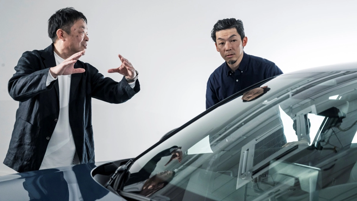 (From left) Creative director Hideaki Uchino and product designer Yuki Ishii