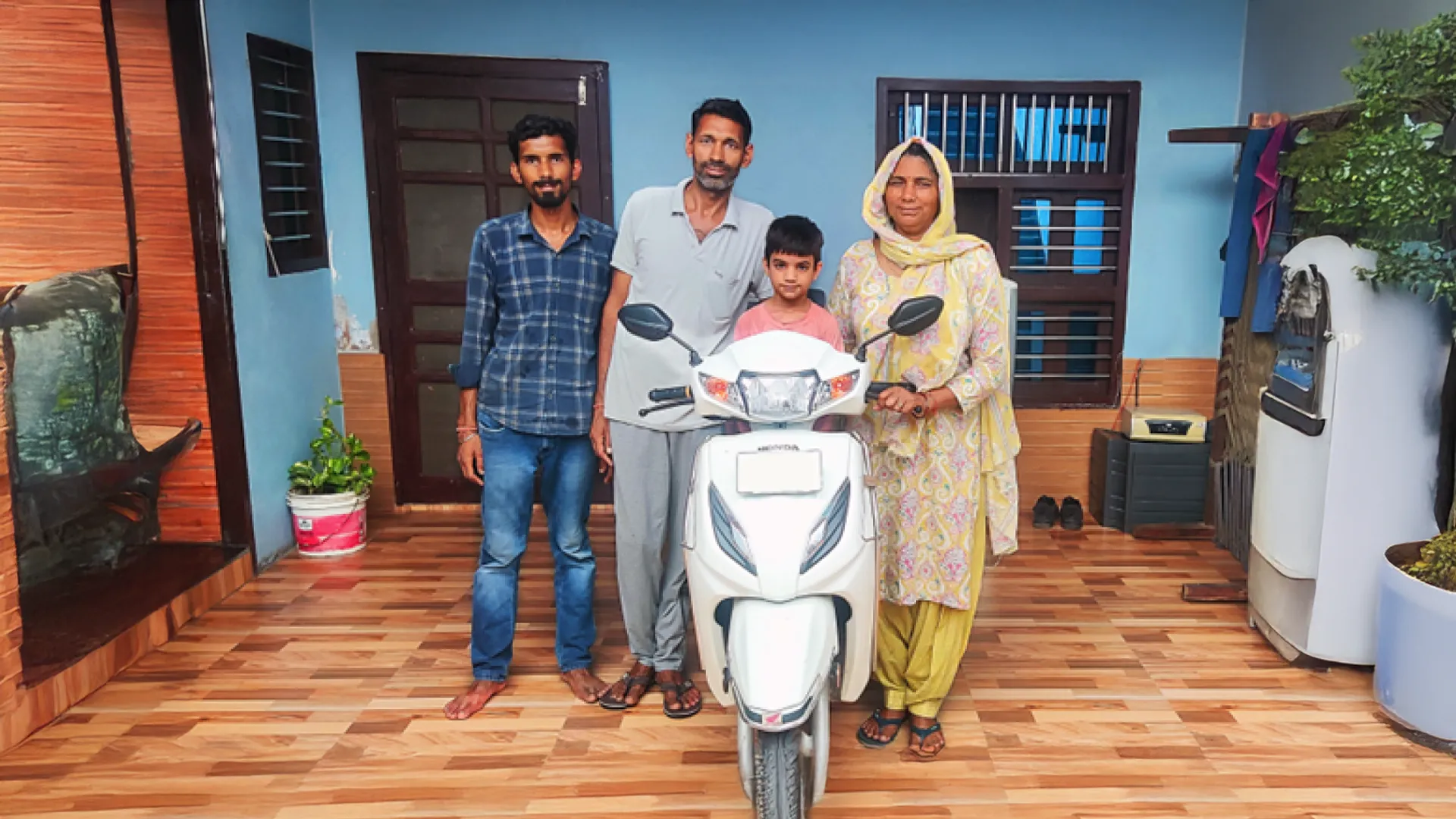 Activa and local family