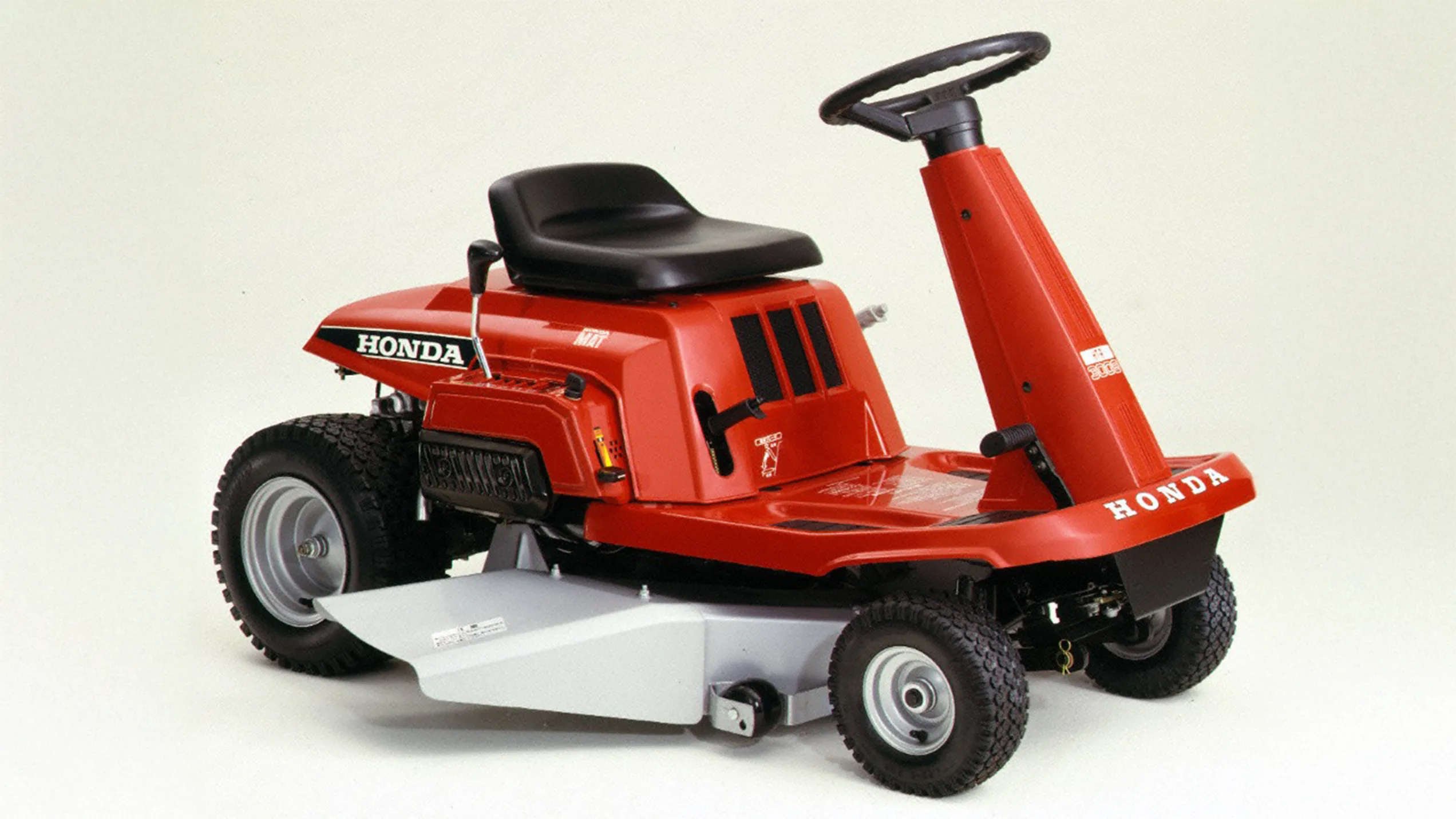 riding lawn mower, the HT-R3009