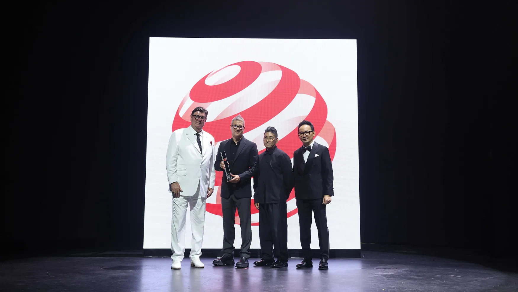General Manager: Jose Wyszogrod (second from left) and Devon Fujioka (second from right) at the Red Dot Design Award 2025
