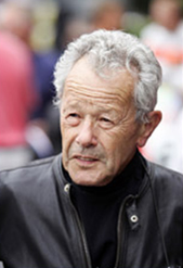 Luigi Taveri (right) and Jim Redman (left), the riders who took Honda to glory in its early days of world class motorcycle racing.. They still look fearless, and their expressions, those of true champions who achieved glory at the pinnacle of racing.