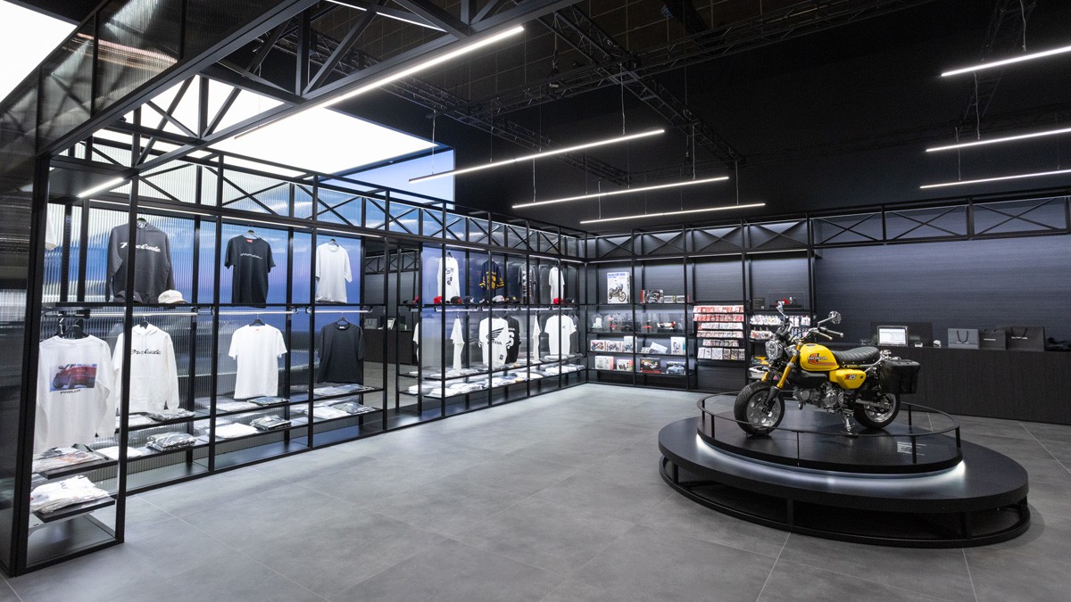 Honda merchandise booth