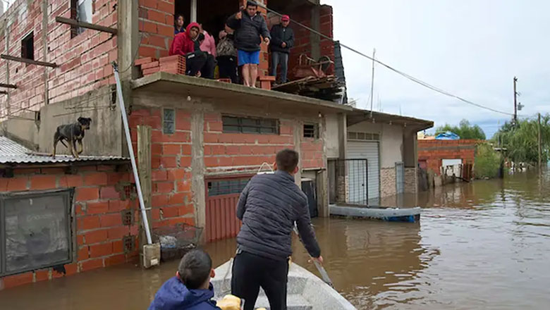 Supporting Flood-Affected Areas in Argentina