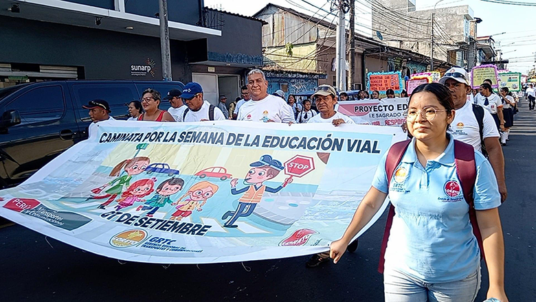 Honda del Peru in Support of the Municipal Government's Road Safety Campaign