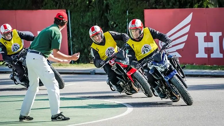 Safe Riding & Driving Training Courses for Associates in Spain