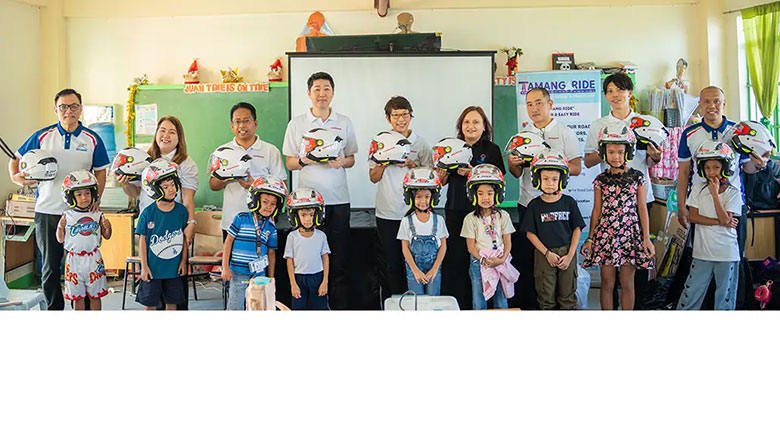 Donating Helmets to Children in Vietnam